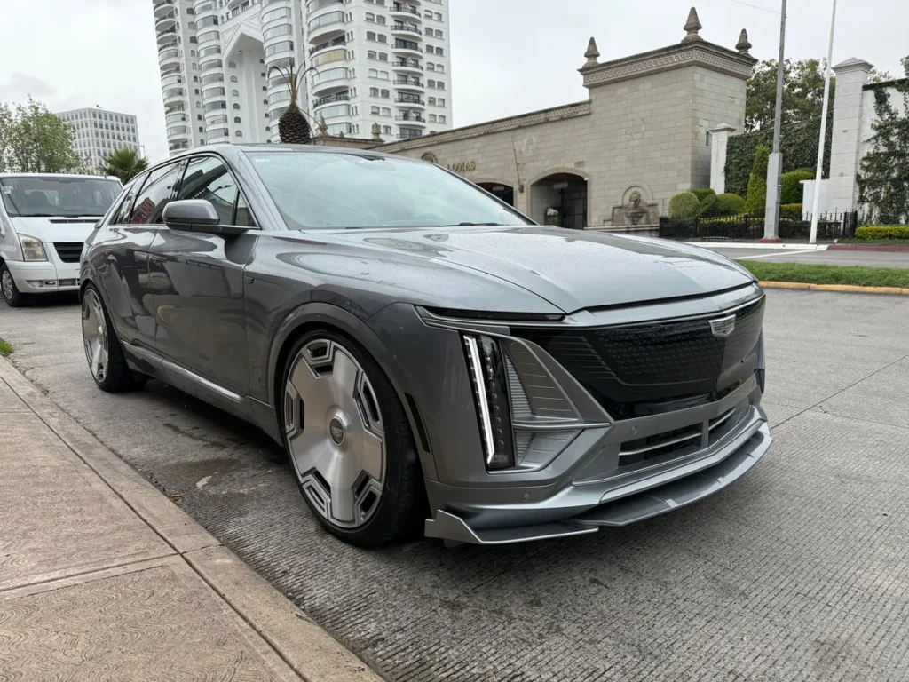 Cadillac Lyriq 0.0 Lyriq Awd