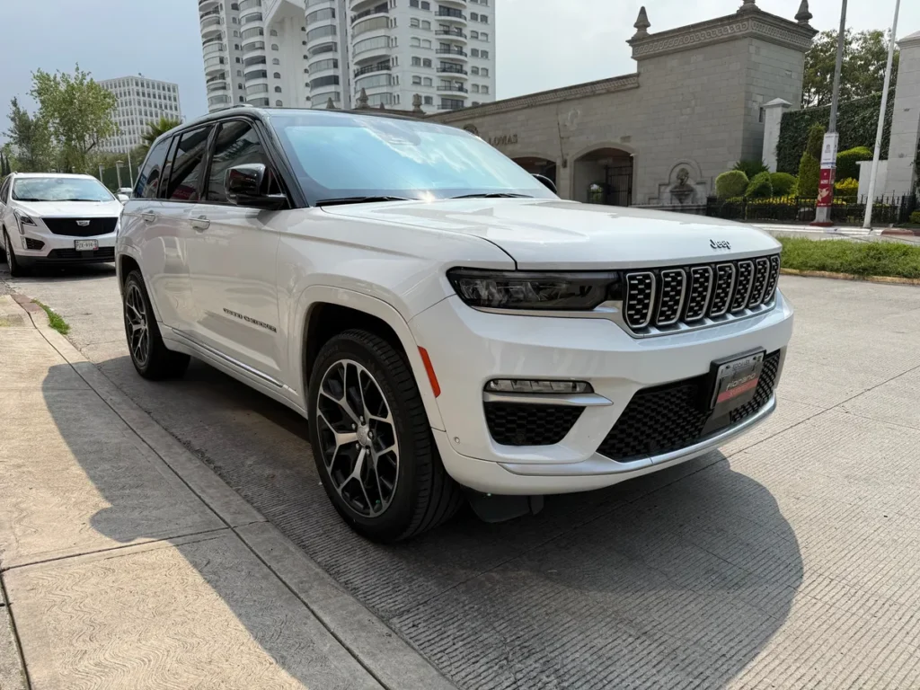 Jeep Grand Cherokee 5.7 Summit Elite Plinum 4×4 At