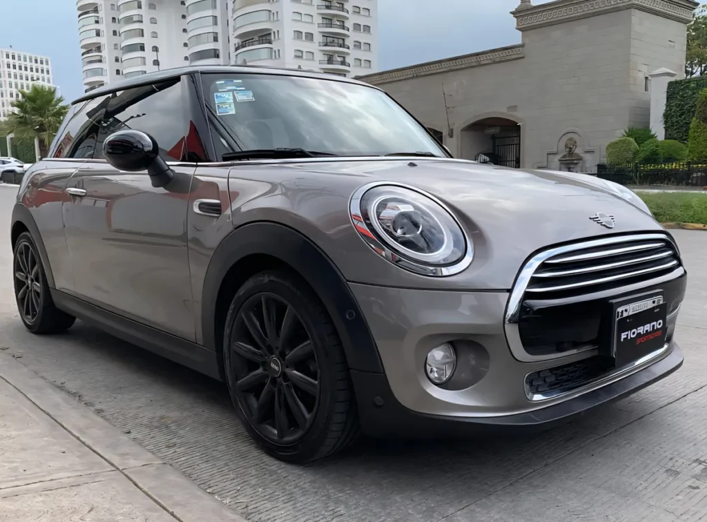 Mini Cooper 1.5 Pepper At