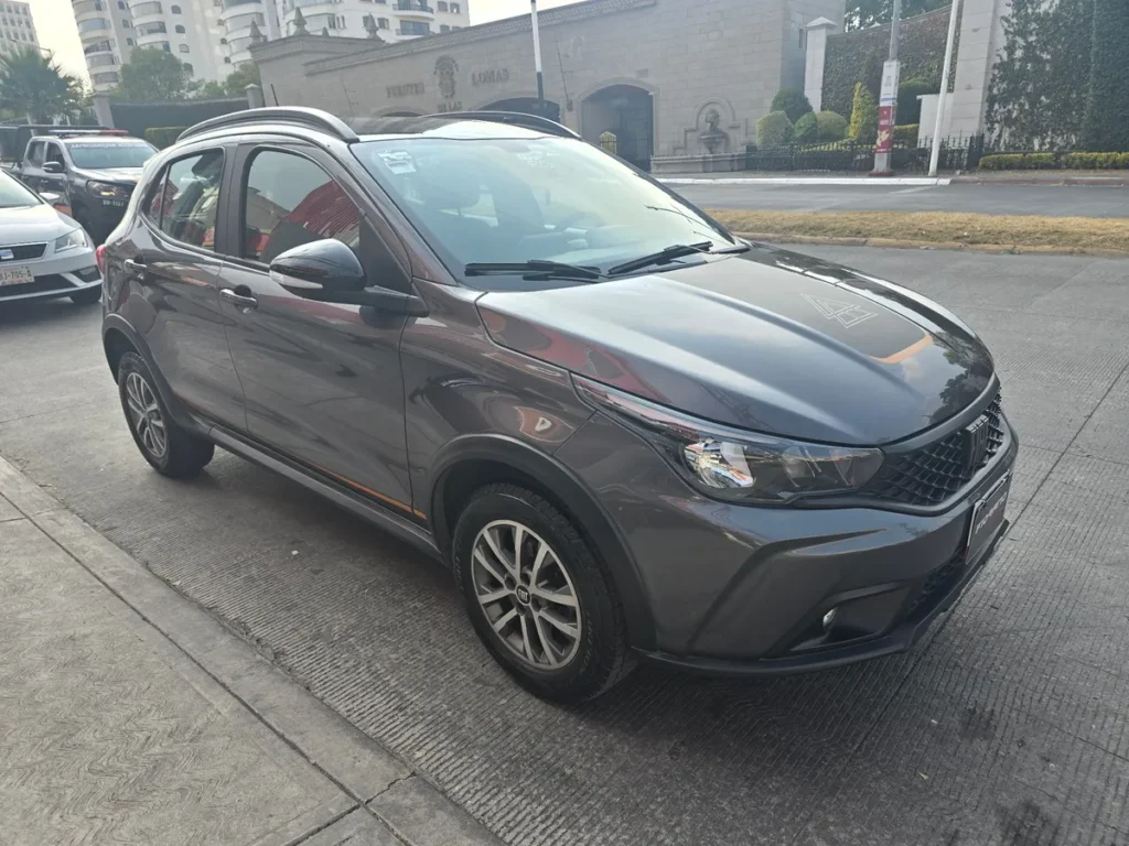Fiat Argo 1.3 8V Trekking Cvt