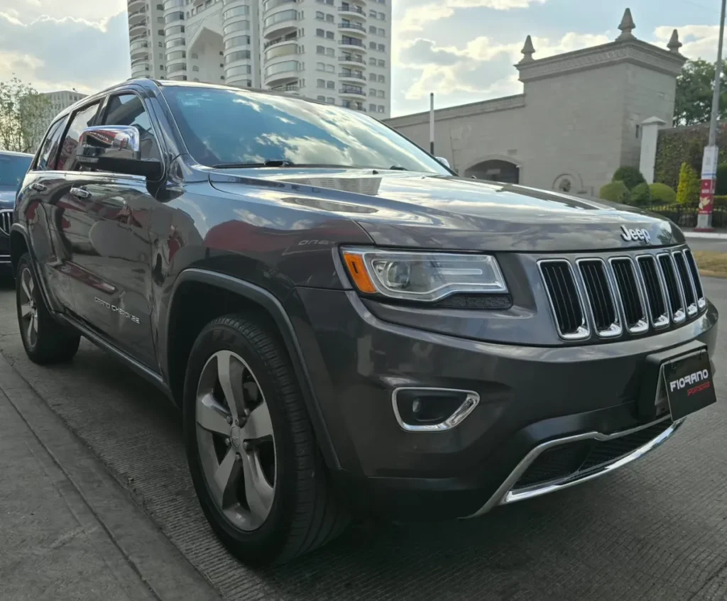 Jeep Grand Cherokee 3.6 Limited Lujo V6 4×2 At