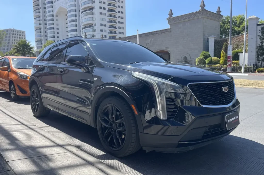 Cadillac XT 4 2.0 Premium Luxury