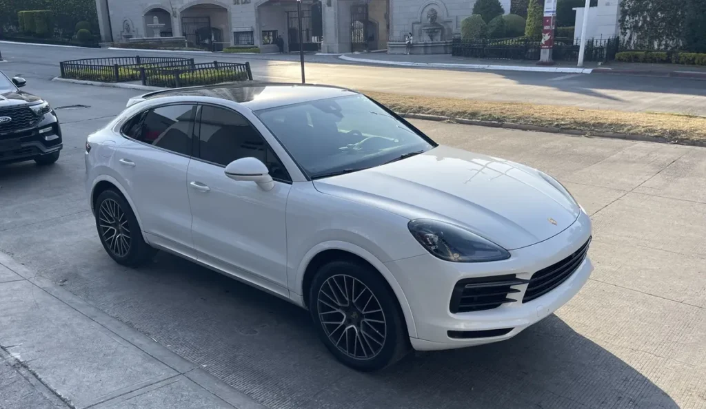 Porsche Cayenne coupé 3.0 V6 At