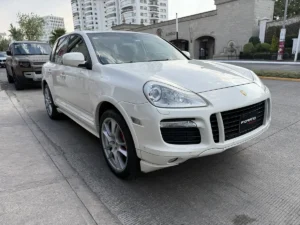 Porsche Cayenne Gts
