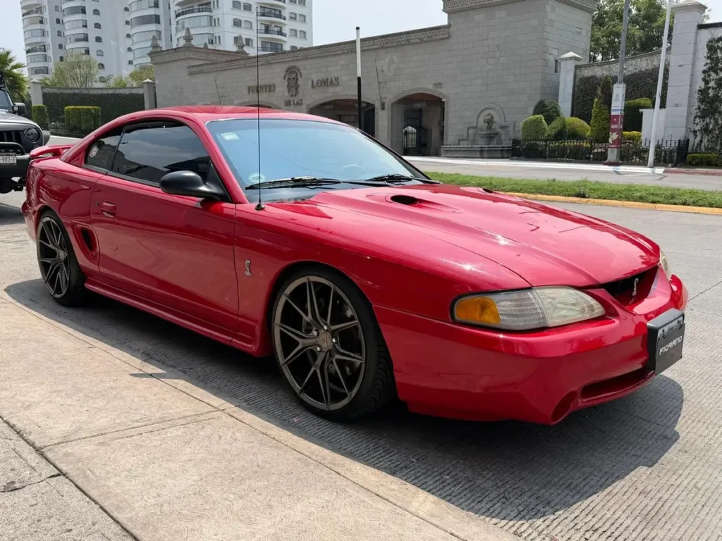 Ford Mustang Cobra