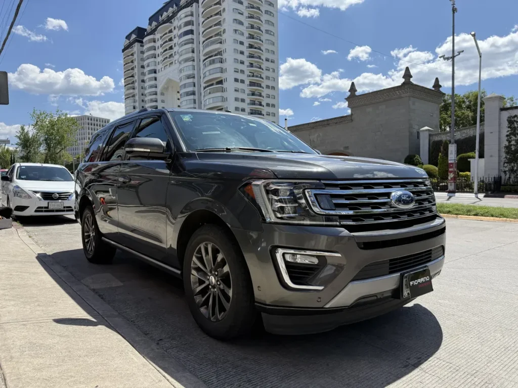Ford Expedition 3.5 Platinum 4×4 Mt