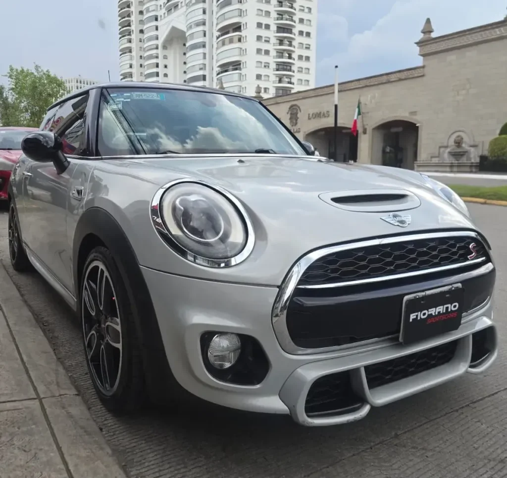 Mini Cooper S John Cooper Works