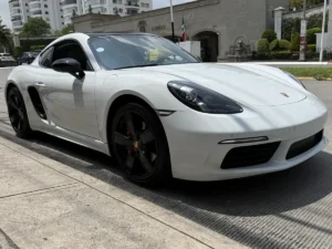Porsche Cayman 718 S