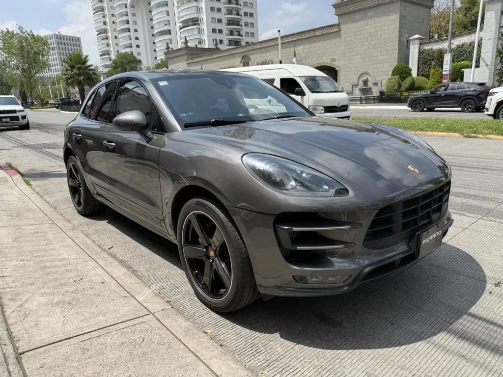 Porsche Macan Turbo